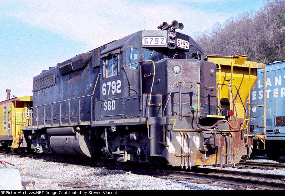 Seaboard GP40 SBD #6792 still in black.